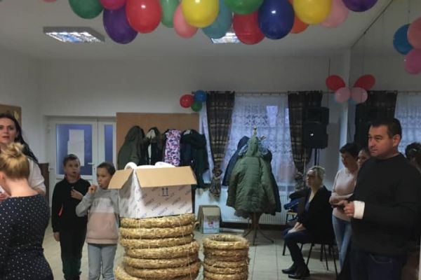 golice-233D304EF-783D-720F-EBA4-7707F7C8A3D8.jpg